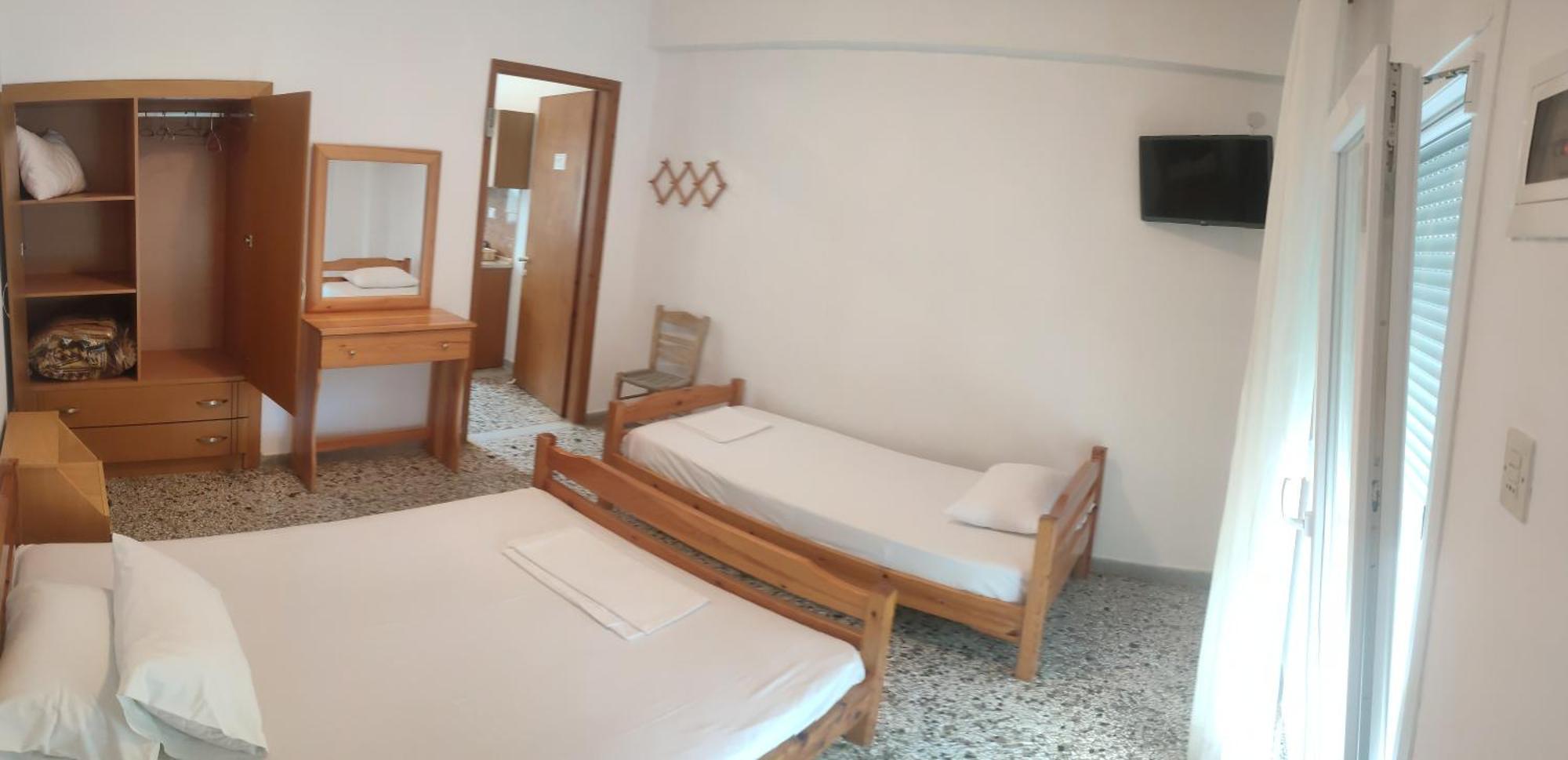 Michalos Apartments Paralia Skotinis Luaran gambar