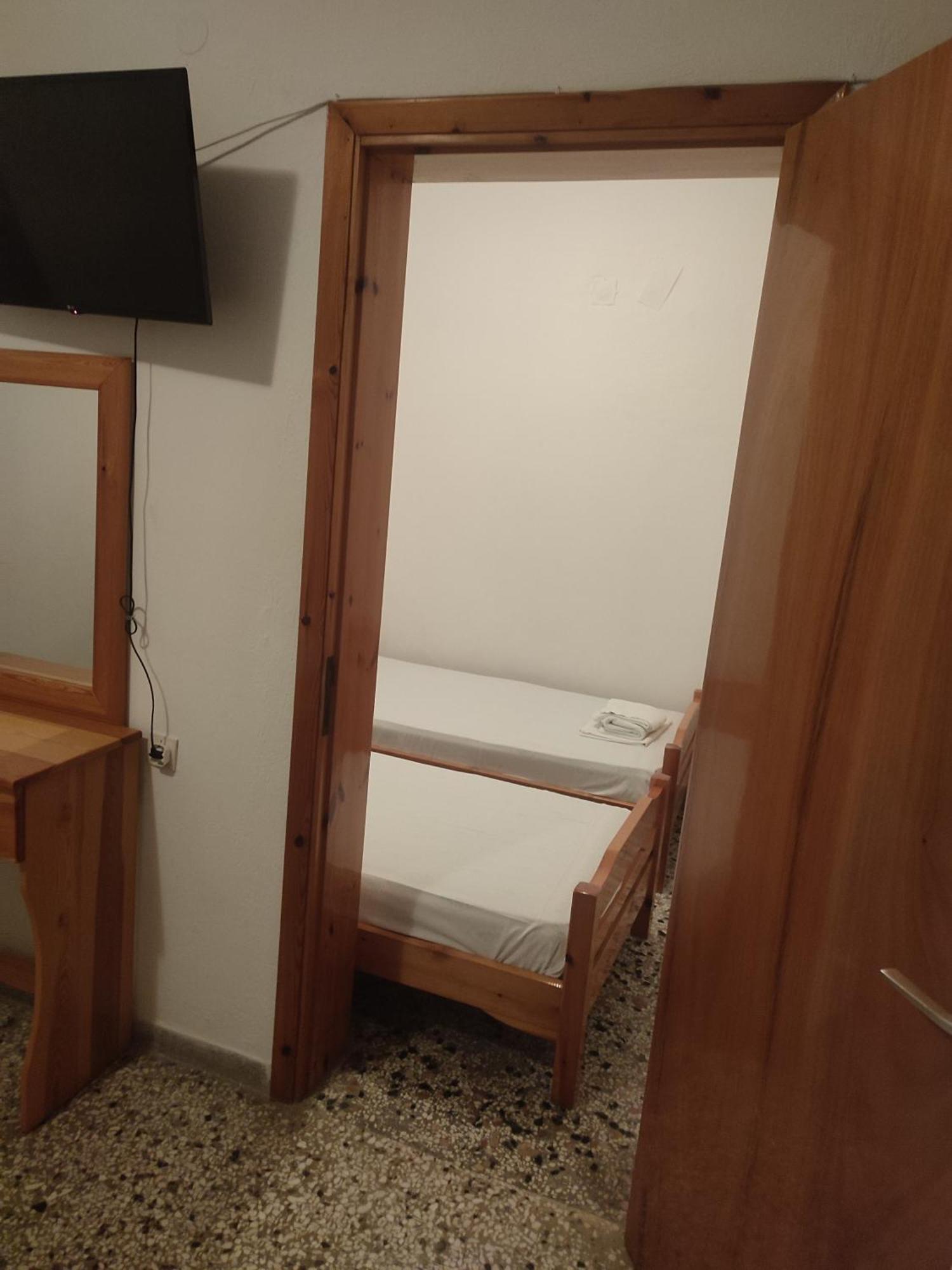 Michalos Apartments Paralia Skotinis Luaran gambar