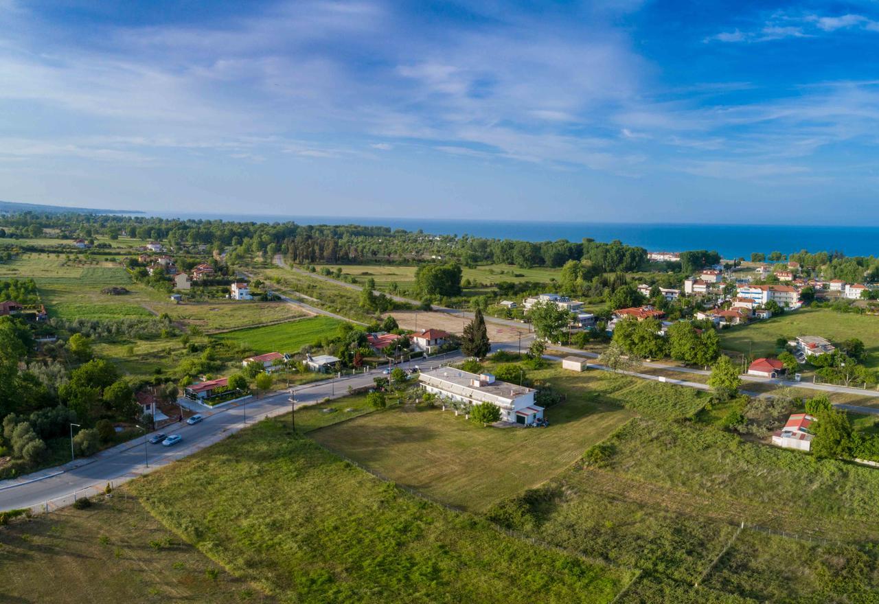 Michalos Apartments Paralia Skotinis Luaran gambar
